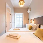 דירה Bica Contemporary Historic 2 Bedroom *