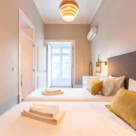 아파트 Bica Contemporary Historic 2 Bedroom *